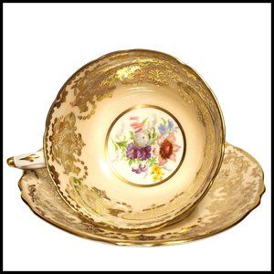 Vintage Paragon Gold Floral Bouquet Filigree Teacup Cup & Saucer England‎